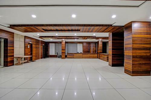 Townhouse 907 Hotel Navjivan