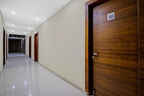 Townhouse 907 Hotel Navjivan