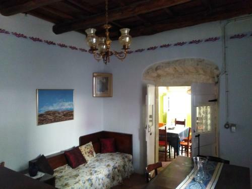 House Of Vine
