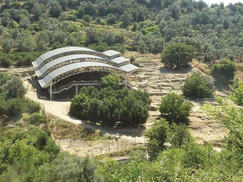 160 M2 Village House "arkadi"
