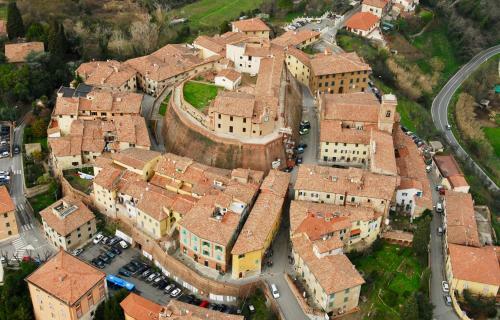 Apartamento Alla Corte Di Matilde Tuscany Home