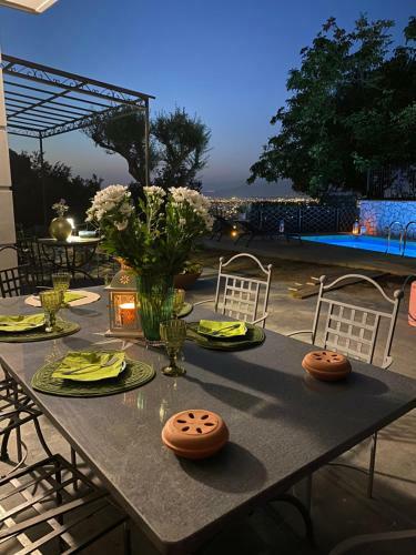 Pool & Garden Di Massa