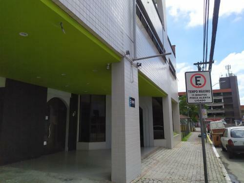 Apartamento Flat No Centro Com Cozinha, Tv Smart, Tv A Cabo E Estacionamento