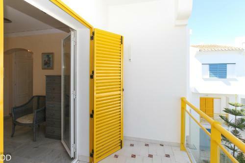 Apartamento �tico Alberca 1-a L�nea Del Mar