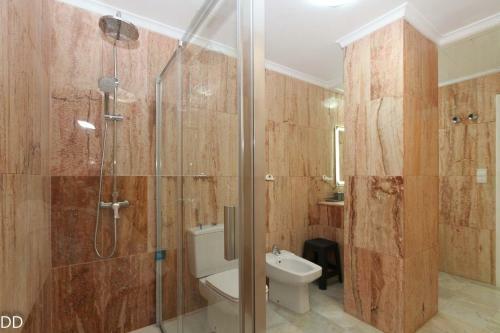 Apartamento �tico Alberca 1-a L�nea Del Mar