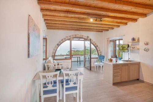 Blue Vista Quadruple Apartment