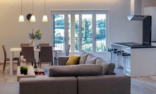 Pool Daze Holiday Home