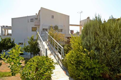 Luxury Beach House Viewing At The Corinthian Gulf