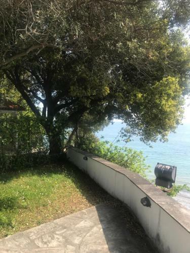 Zeusplace Seaside Home Private Beach And Parking