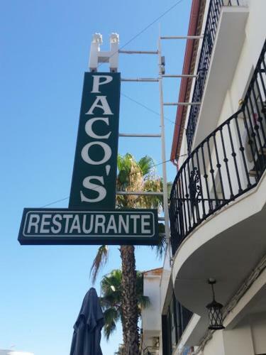 Hotel Hostal Restaurante Pacos