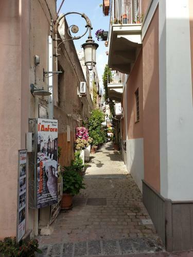 Hostal Lipari Suite Apartament