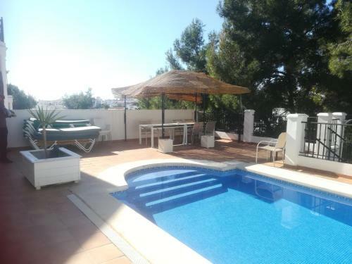 Burriana Holiday Villa
