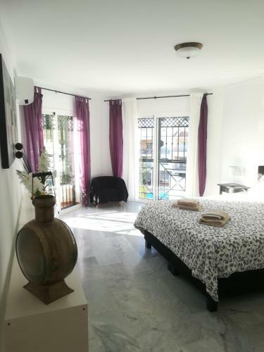 Burriana Holiday Villa