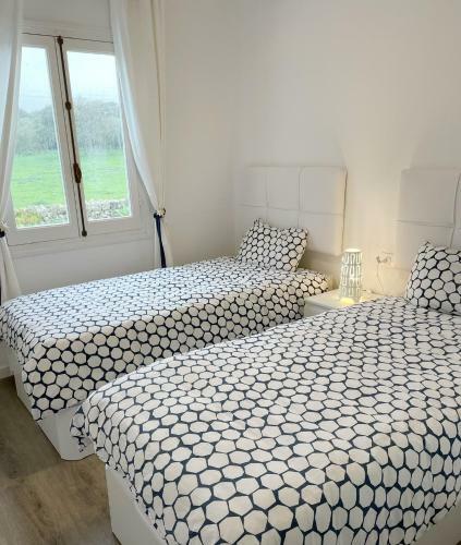 Casa Con Piscina Compartida En Addaia