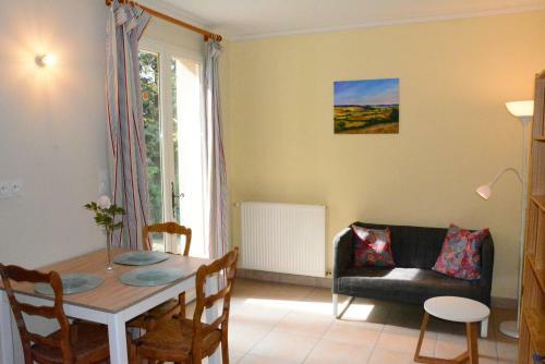 Hostal Domaine De Courbieres