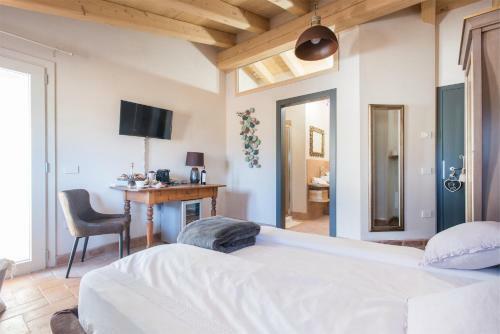 Hostal Maso Maroni Luxury Rooms