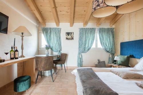 Hostal Maso Maroni Luxury Rooms