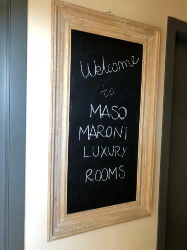 Hostal Maso Maroni Luxury Rooms
