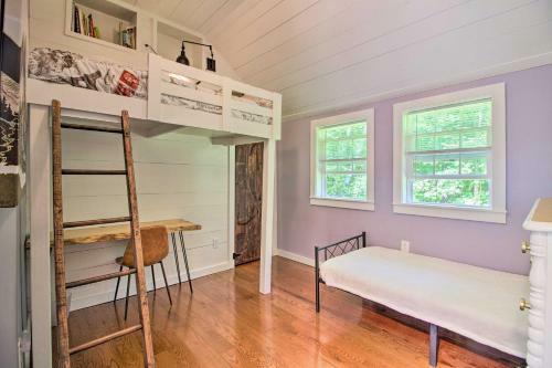Stylish Mountain Home Near Ski, Golf And Manchester!