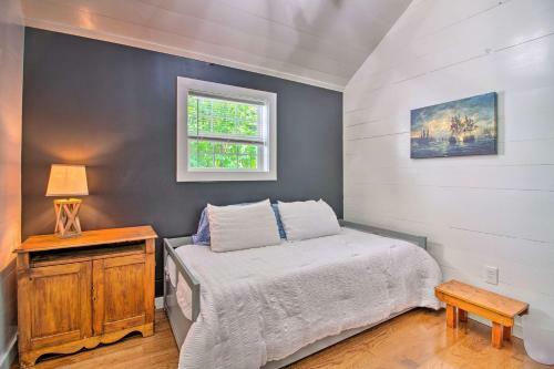 Stylish Mountain Home Near Ski, Golf And Manchester!