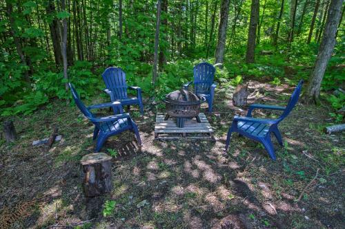 Stylish Mountain Home Near Ski, Golf And Manchester!