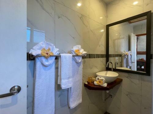 Hotel Rinos Beach Bungalow