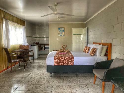 Hotel Rinos Beach Bungalow