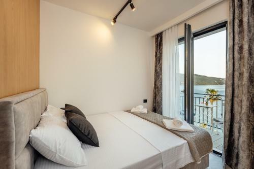 Hostal Skyview Apartments