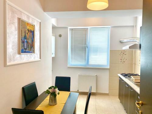 Adriana Summerland Apartments