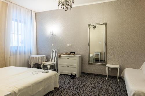 Hotel Dw�r Korona Karkonoszy