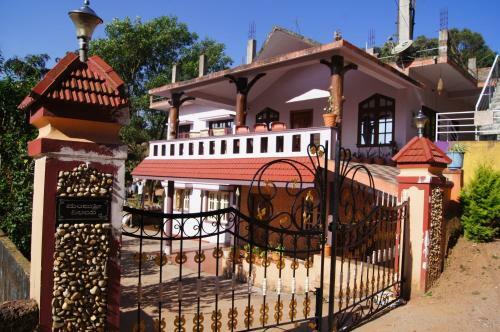 Villa Manjushree Holidays Home Coorg