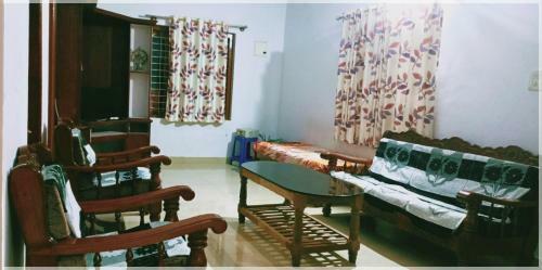 Villa Manjushree Holidays Home Coorg