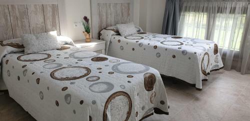 Apartamentos La Pradera De Isla