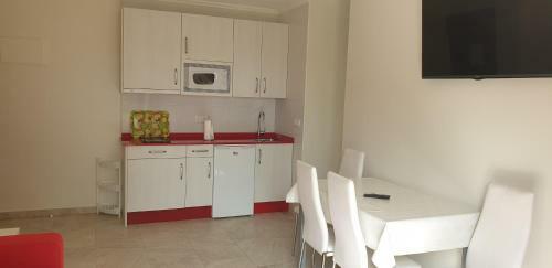 Apartamentos La Pradera De Isla