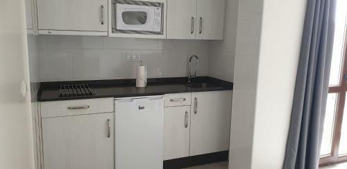 Apartamentos La Pradera De Isla