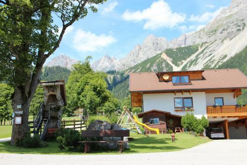 Hostal Sonnhof