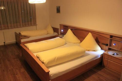 Hostal Pension & Restaurant Tsingdao