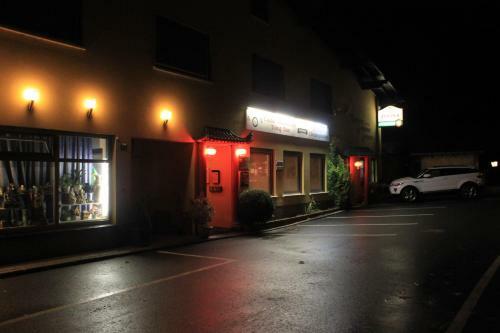 Hostal Pension & Restaurant Tsingdao