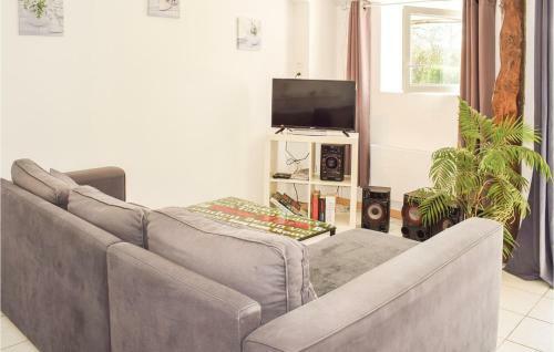 One-bedroom Holiday Home In La Cambe