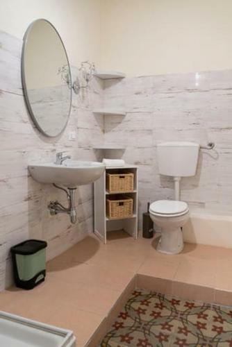 Hostal Trapani In Liberty