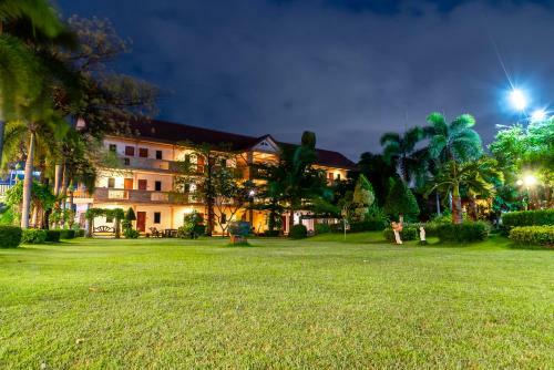 Hotel Pn Gold Resort