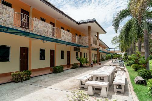 Hotel Pn Gold Resort