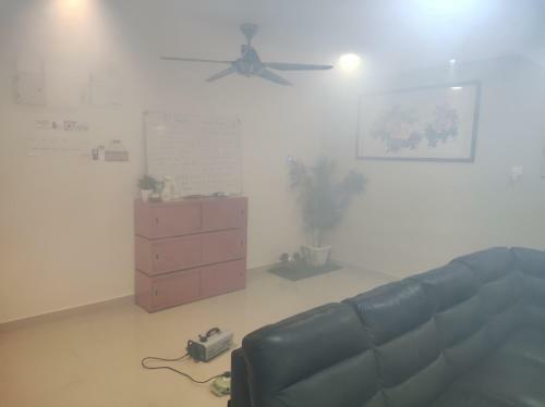 Hostal Ej Guesthouse