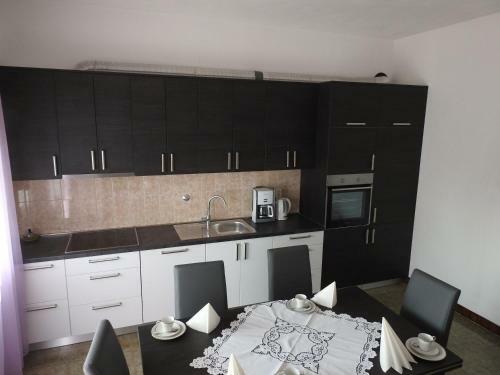 Marini Apartmani