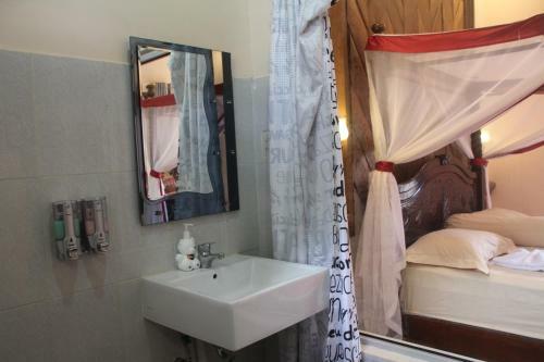 Hostal Thomas' Retreat Bukit Lawang