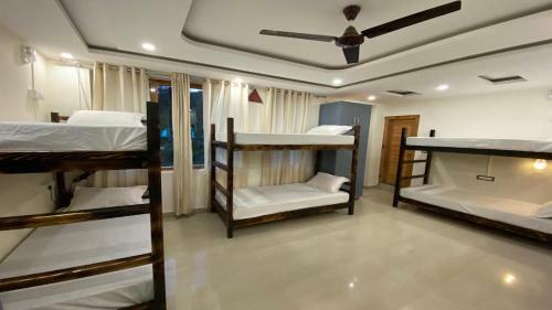 Albergue Madpackers Dharamkot Mcleod Ganj