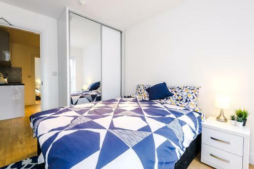 Luxurious Master Room Homes In Liverpool