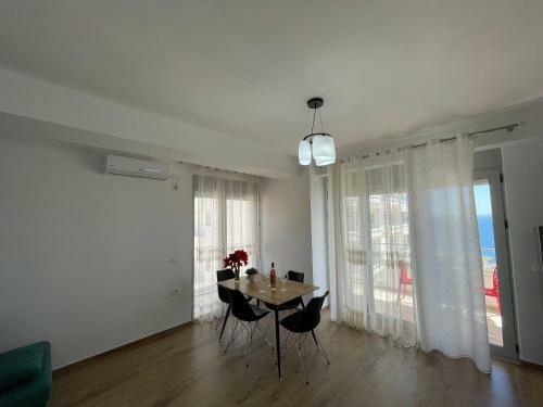 Luxury Sea View Apartaments