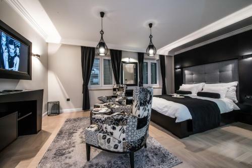 Hostal Accommodation Piazzetta Marina