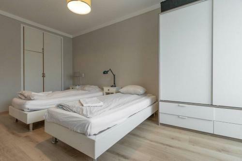 Reykjav�k Central - 4 Bedroom Apartment